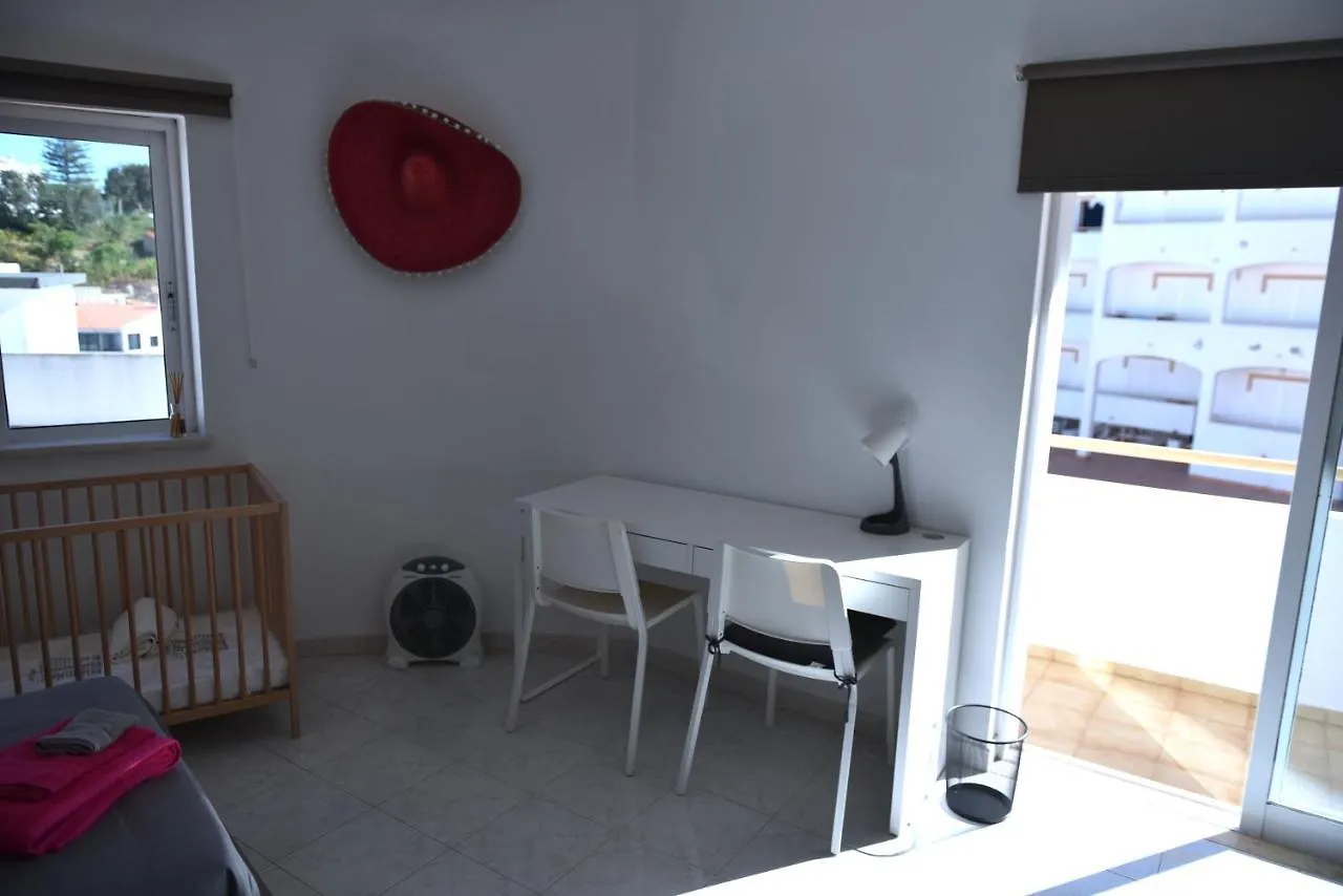 Casa Franki - Stylish And Large Beach Apartment In Algarve Carvoeiro