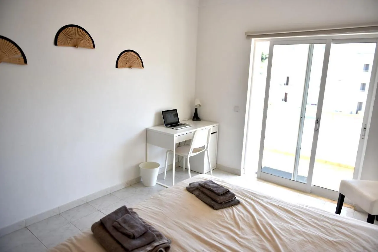 Casa Franki - Stylish And Large Beach Apartment In Algarve Carvoeiro  0*, Carvoeiro (Lagoa)