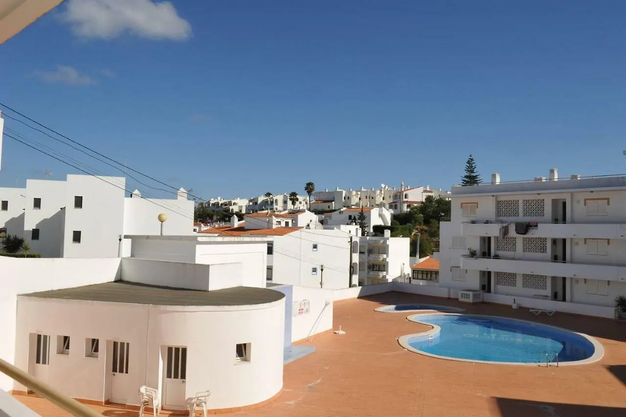 Casa Franki - Stylish And Large Beach Apartment In Algarve Carvoeiro
