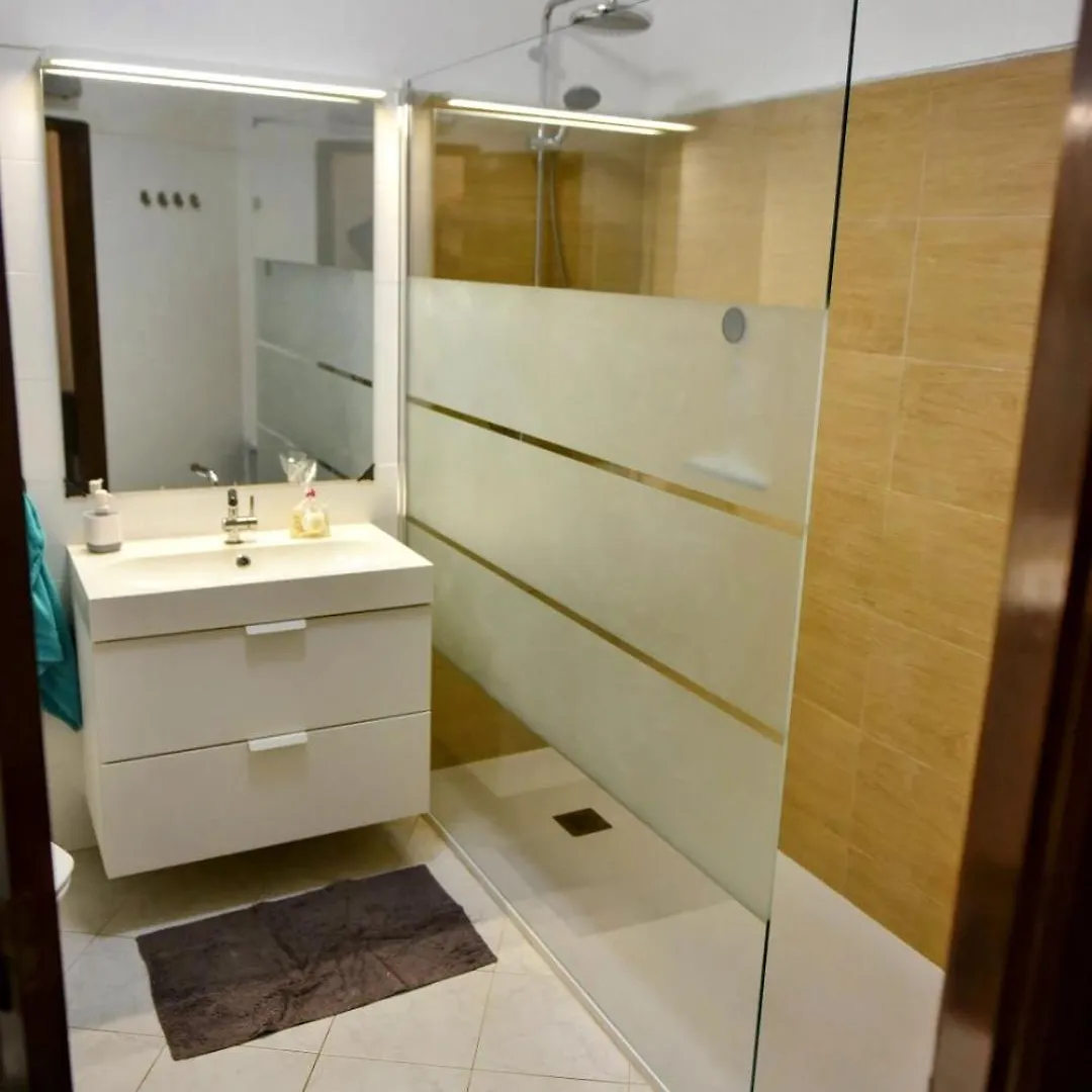 Casa Franki - Stylish And Large Beach Apartment In Algarve Carvoeiro  Portugalsko